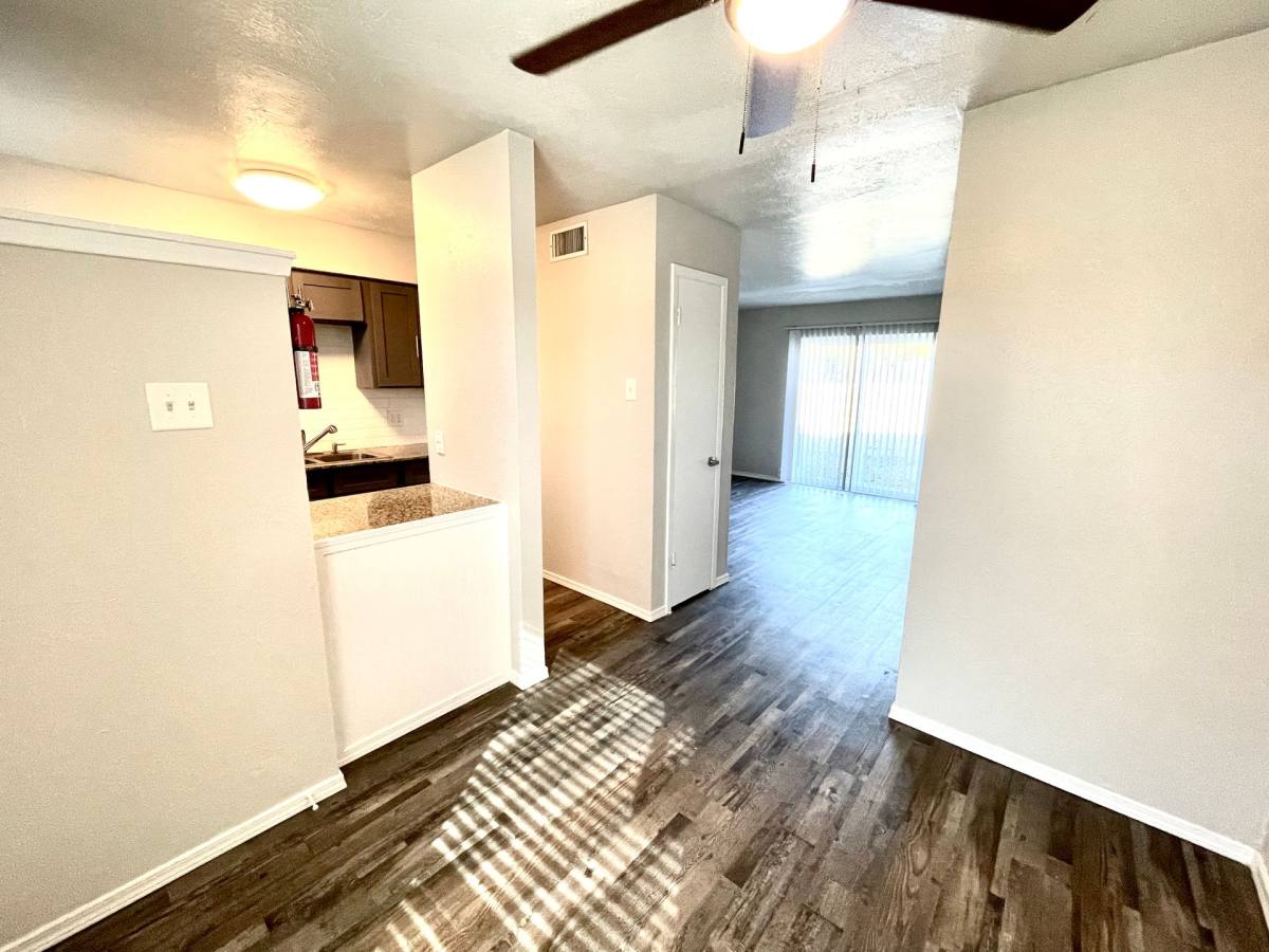 Apartment for rent at 1001 Mineral Wells St, Terrell, TX 75160