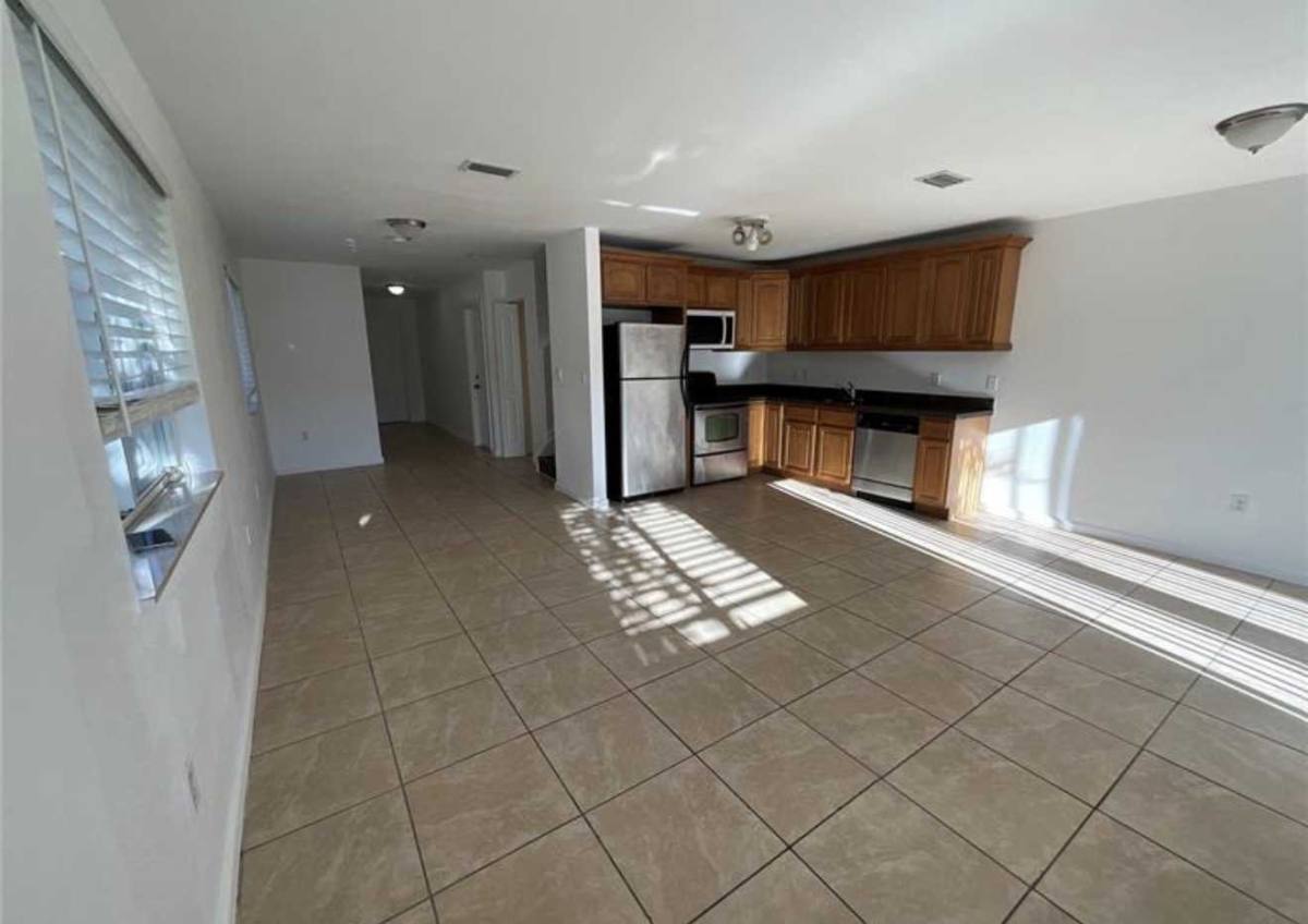Townhouse for rent at 1540 NW 45th St, Pompano Beach, FL 33064