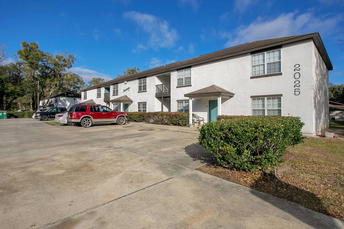 Apartment for rent at 1971 NW 43rd St, Ocala, FL 34475