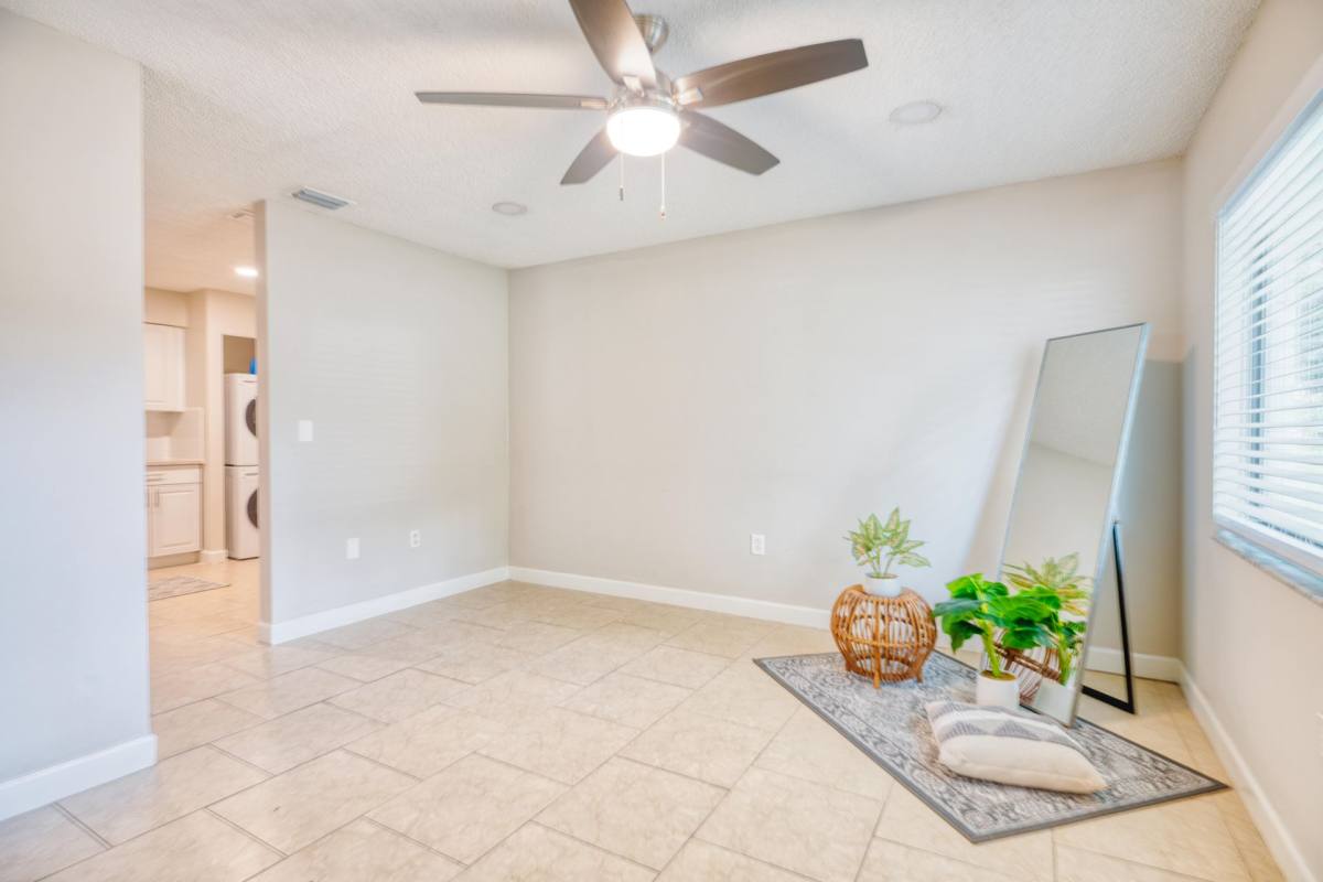 Apartment for rent at 1971 NW 43rd St, Ocala, FL 34475