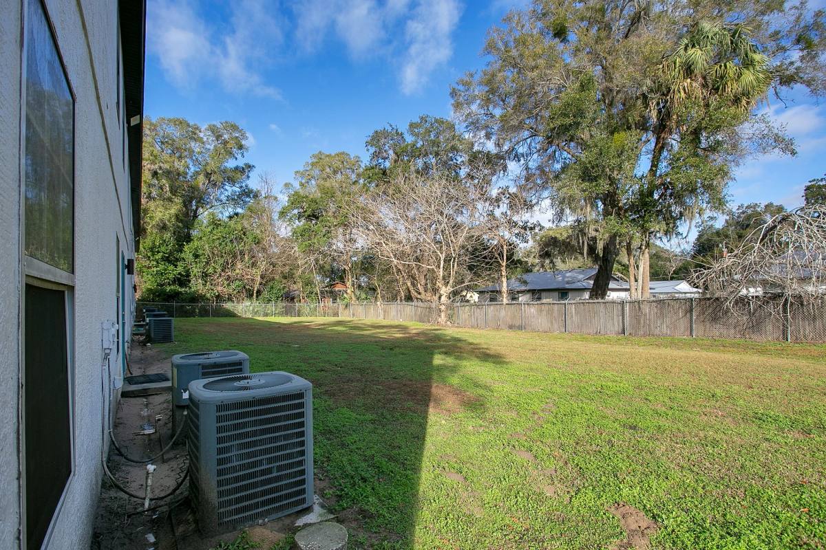 Apartment for rent at 1971 NW 43rd St, Ocala, FL 34475