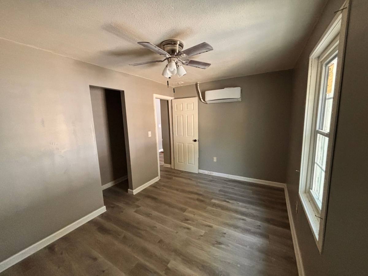 Apartment for rent at 417 S Church St, Florence, SC 29506