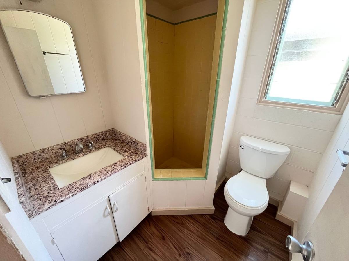 Apartment for rent at 2115 Algaroba St, Honolulu, HI 96826