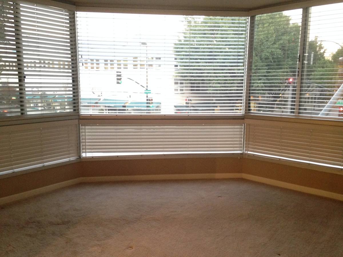 Apartment for rent at 22 W Green St, Pasadena, CA 91105