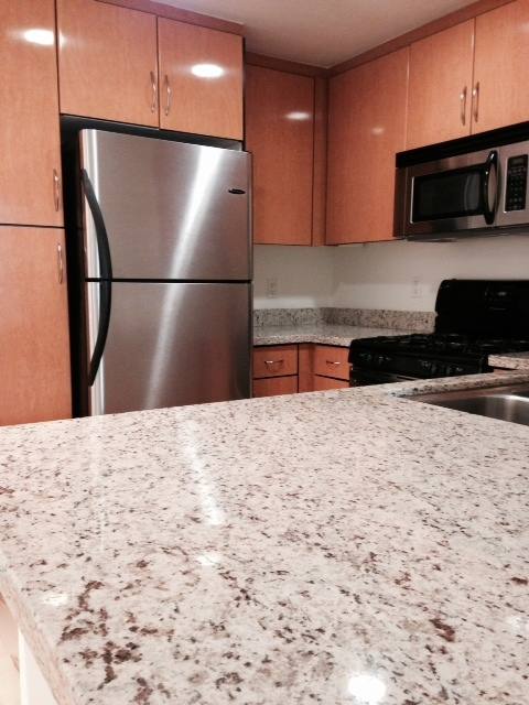 Apartment for rent at 22 W Green St, Pasadena, CA 91105
