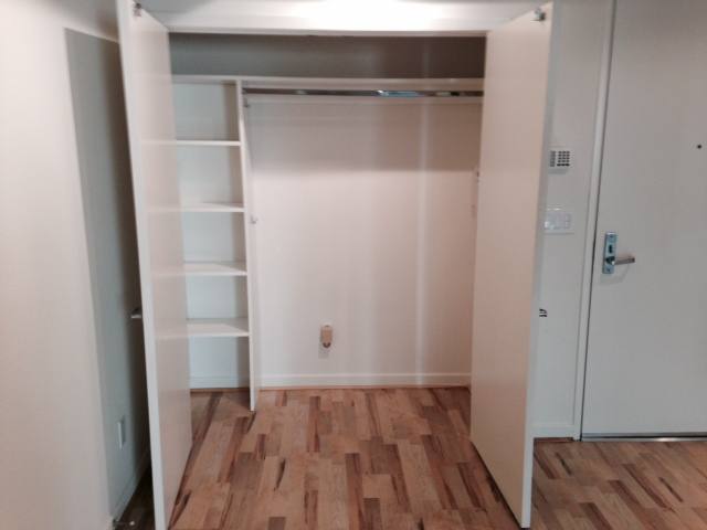 Apartment for rent at 22 W Green St, Pasadena, CA 91105