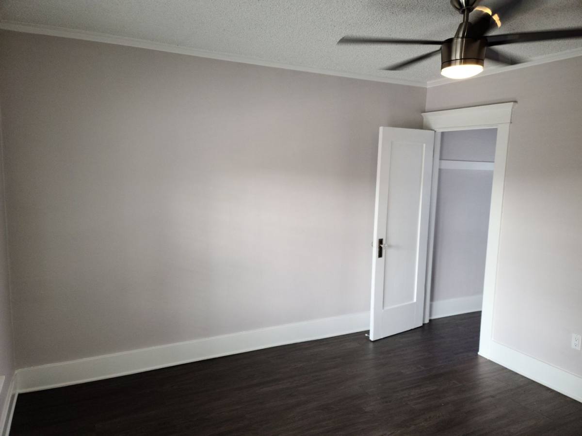 Apartment for rent at 3720 San Fernando Rd, Glendale, CA 91204