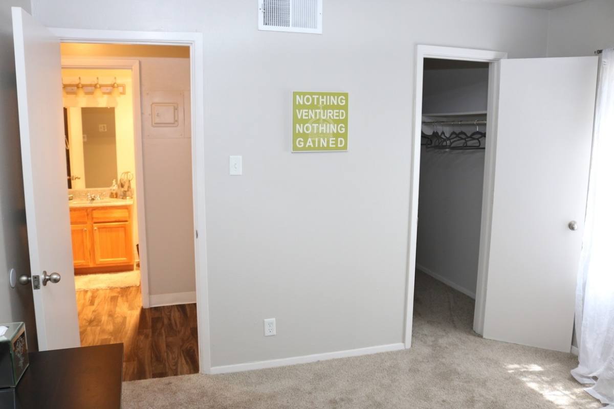 Apartment for rent at 1700 Indian Plaza Dr, Albuquerque, NM 87106