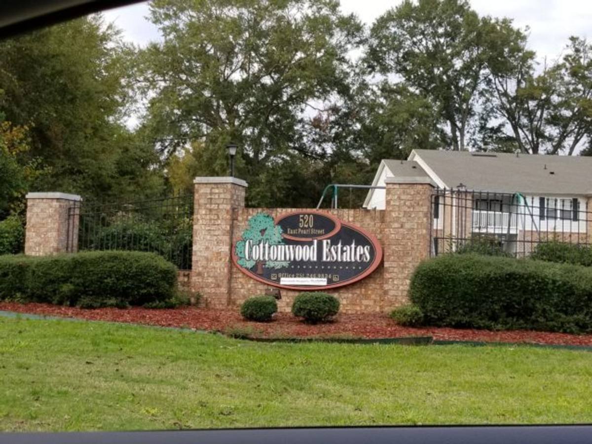 Apartment for rent at 520 Pearl St, Jackson, AL 36545