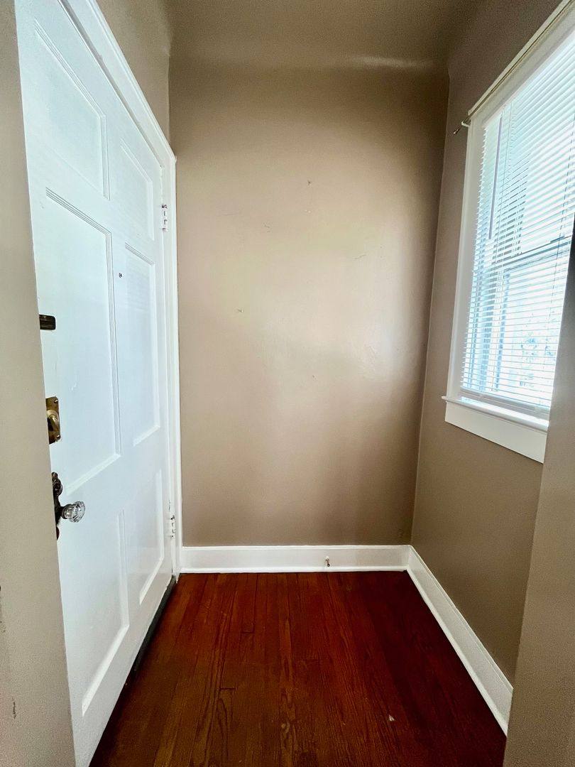 House for rent at 424 E Ashby Place, San Antonio, TX 78212