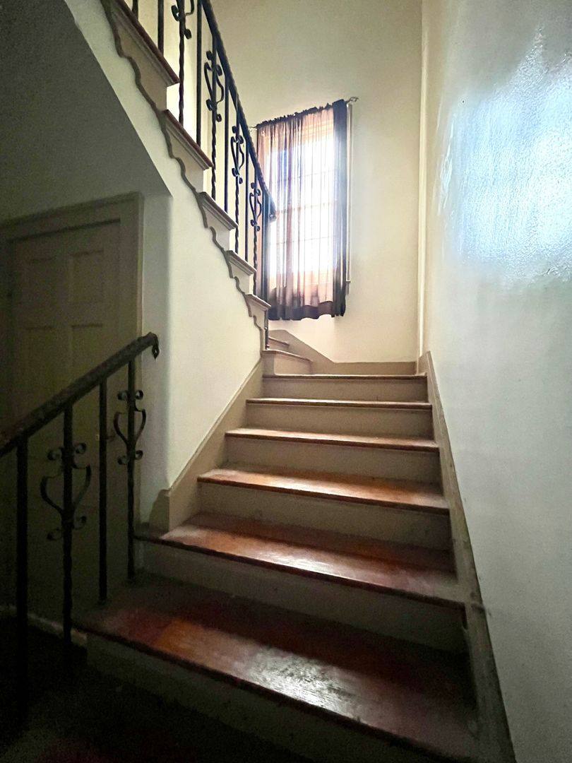 House for rent at 424 E Ashby Place, San Antonio, TX 78212