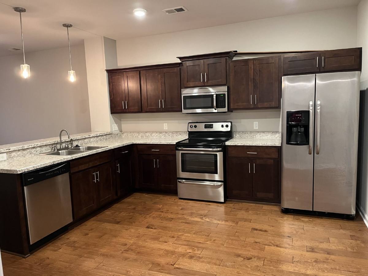 Townhouse for rent at 1182 Long Hollow Pike, K1 Cambridge Condos, Gallatin, TN 37066