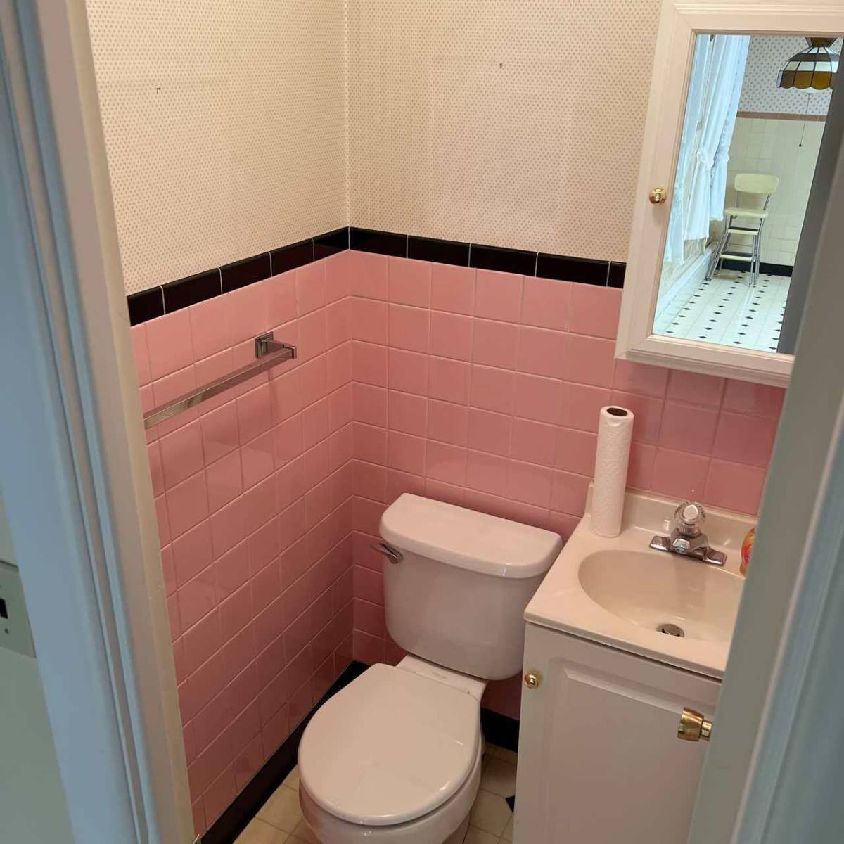 Townhouse for rent at 739 S Harrison St #1, Wilmington, DE 19805