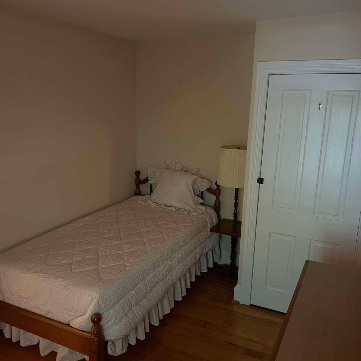 Townhouse for rent at 739 S Harrison St #1, Wilmington, DE 19805