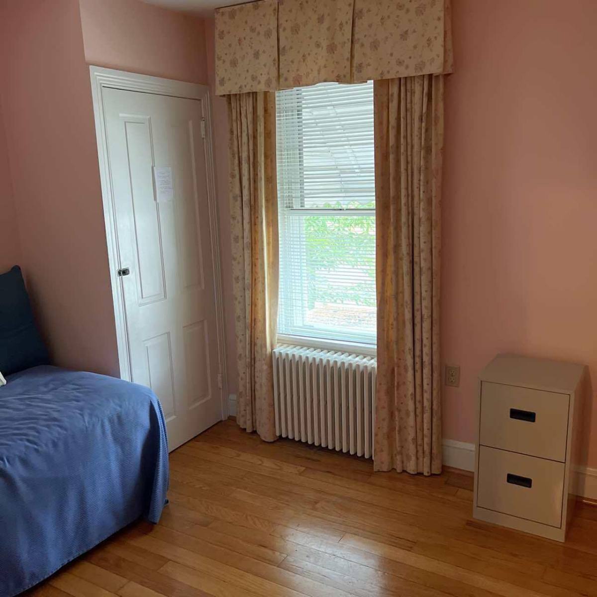 Townhouse for rent at 739 S Harrison St #1, Wilmington, DE 19805