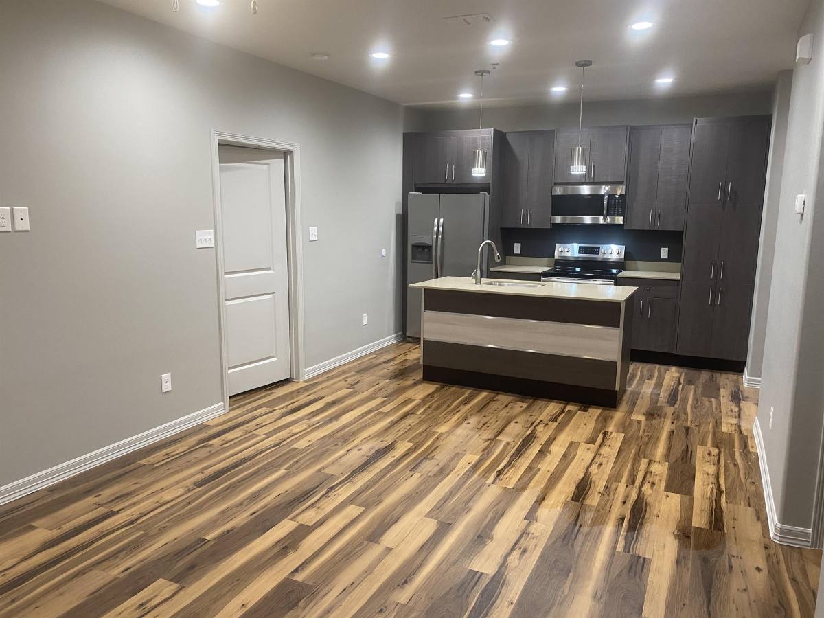 1607 N Sugar Rd, Edinburg, TX 78541
