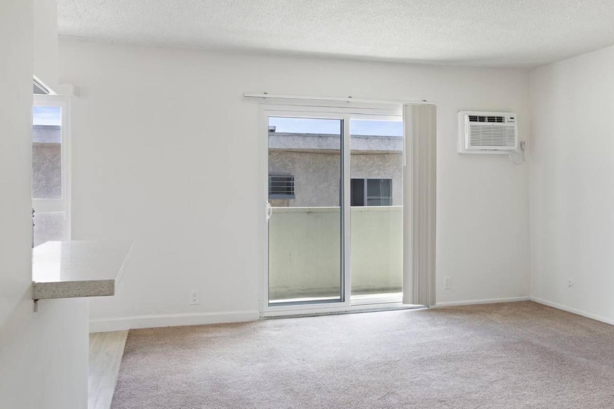 Apartment for rent at 3833 Prospect Ave #1, Culver City, CA 90232
