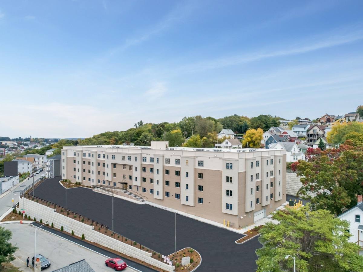 Townhouse for rent at 100 Wall St #209, Worcester, MA 01604