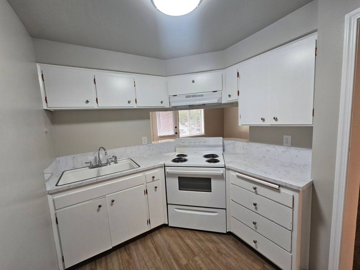 Apartment for rent at 306-310 N 11th St, Cheney, WA 99004