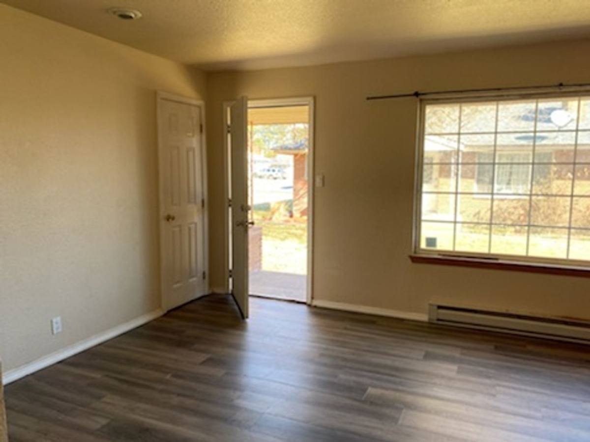 House for rent at 908 C St SW, Ephrata, WA 98823