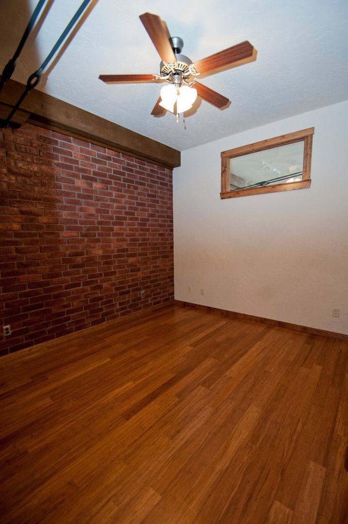 Apartment for rent at 211 S Market Ave, Springfield, MO 65806