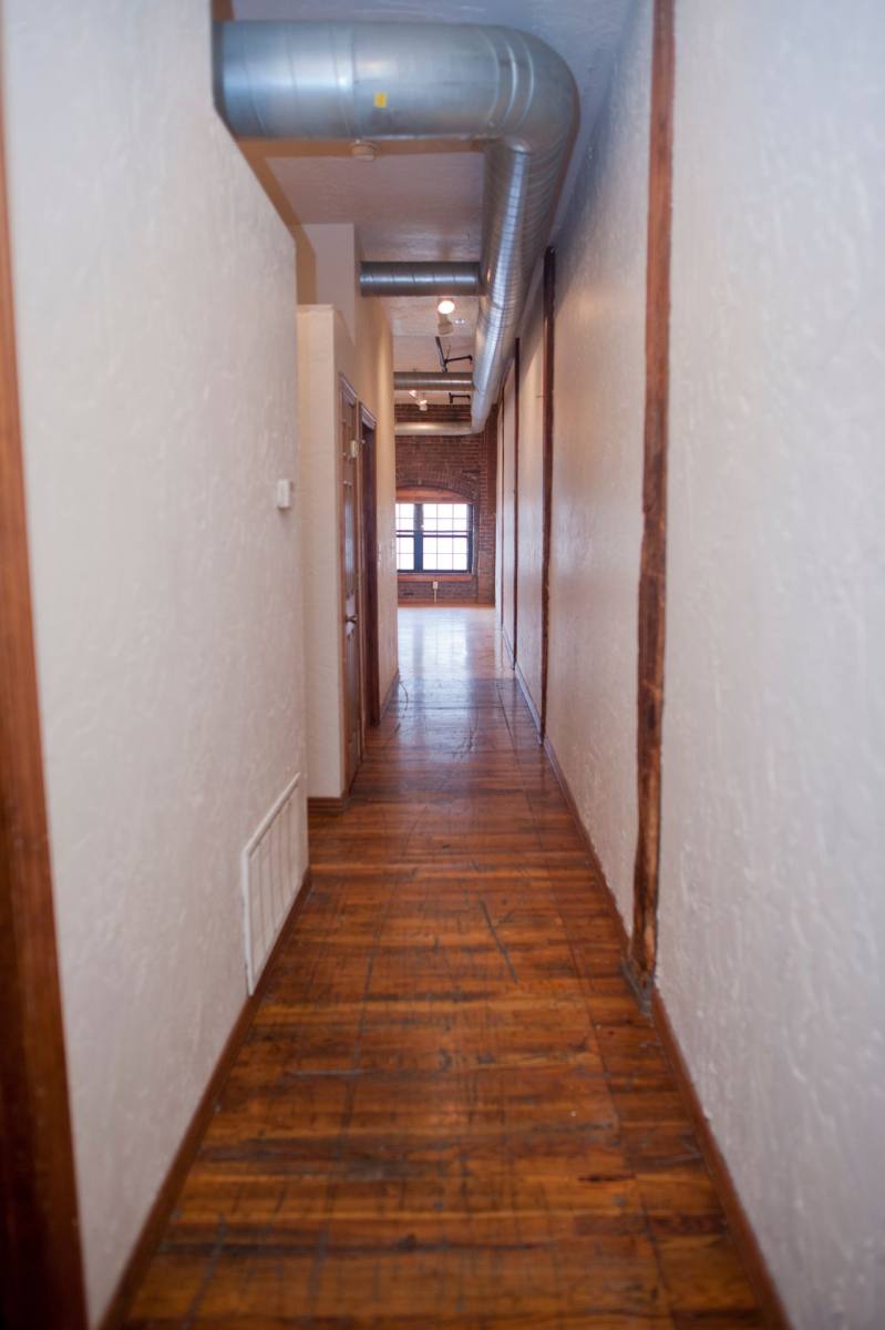 Apartment for rent at 505 N Jefferson Ave, Springfield, MO 65806