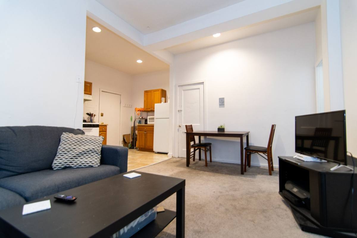 Apartment for rent at 38 Brighton Ave #4, Allston, MA 02134