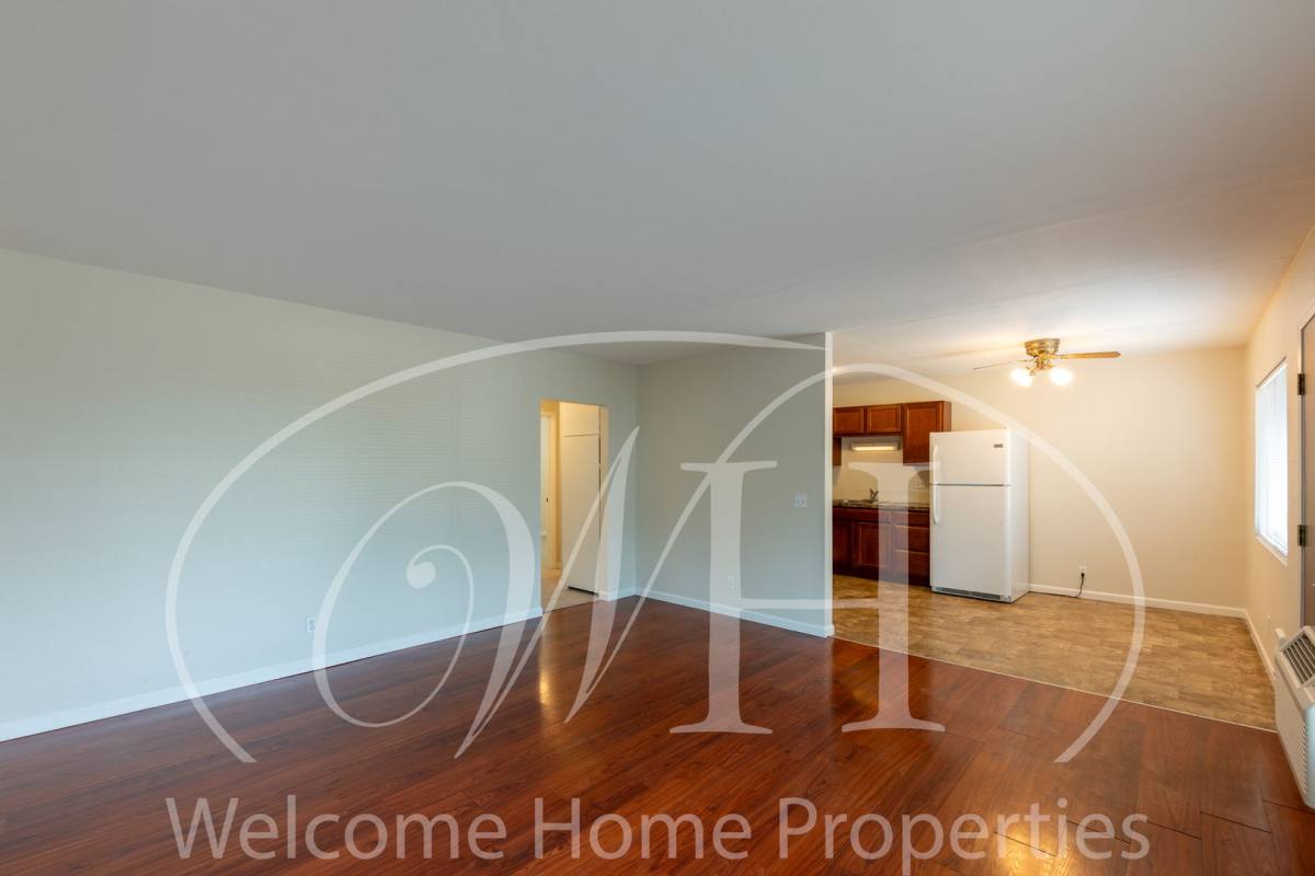 Apartment for rent at 108 SE 6th St, College Place, WA 99324