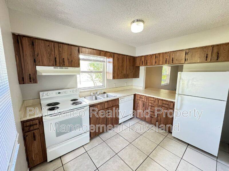 Condo for rent at 585 N Scenic Highway, Babson Park, FL 33827
