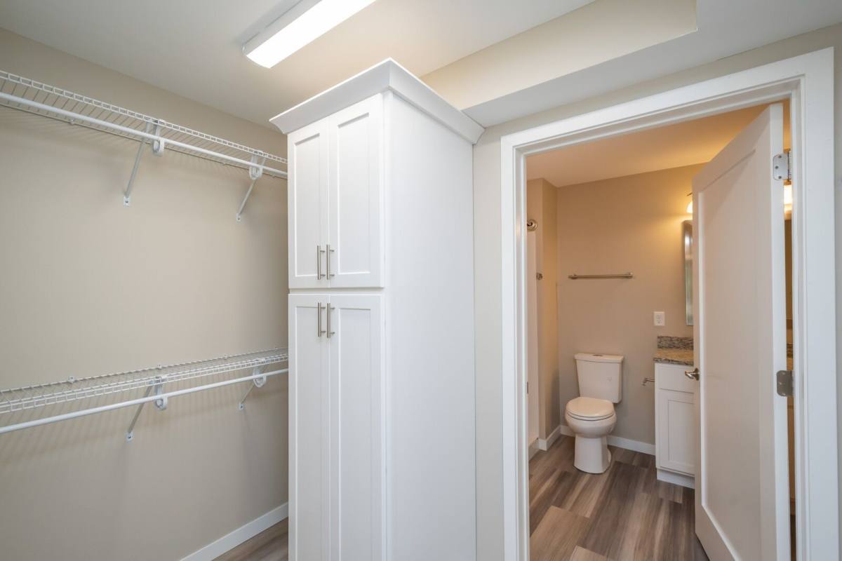 Apartment for rent at 199 6th St Units 1, Coralville, IA 52241