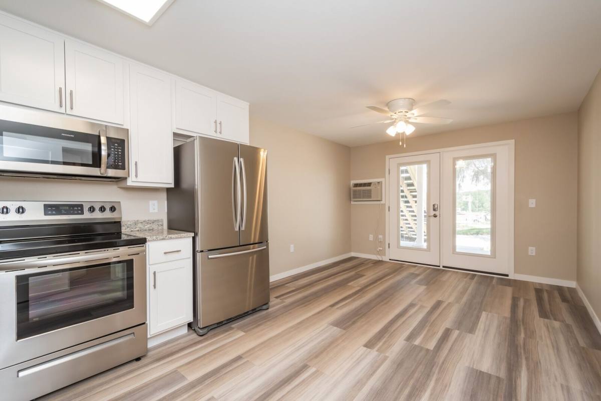Apartment for rent at 199 6th St Units 1 #28, Coralville, IA 52241