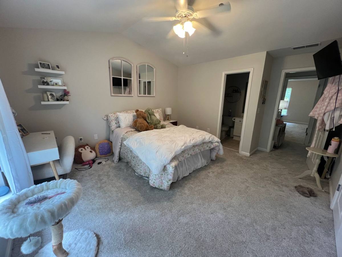Condo for rent at 490 S Barnett Shoals, Athens, GA 30605