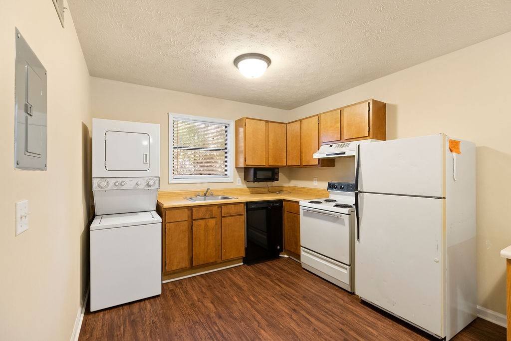 Apartment for rent at 159 Burton St, Auburn, AL 36830