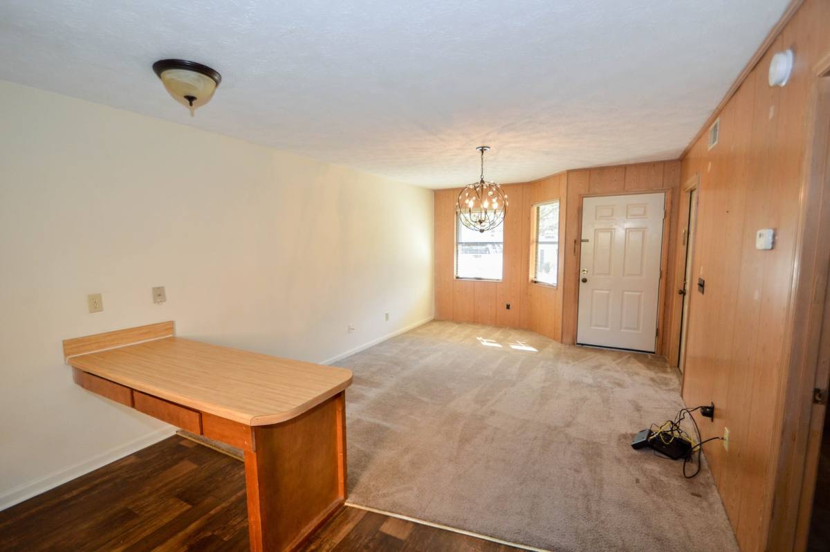 Apartment for rent at 420 E Magnolia Ave, Auburn, AL 36830