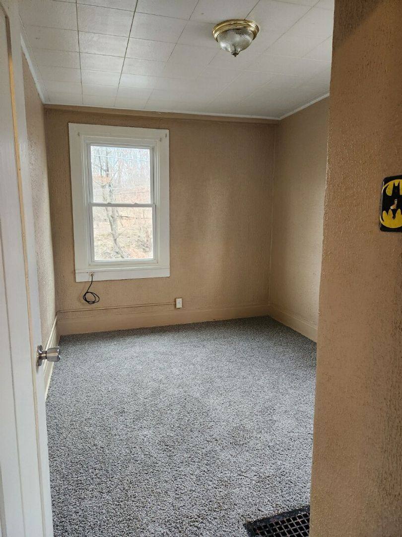 House for rent at 1489 Washington Ave, Altoona, PA 16601