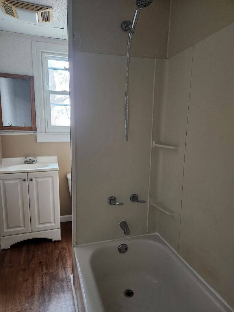 House for rent at 1489 Washington Ave, Altoona, PA 16601