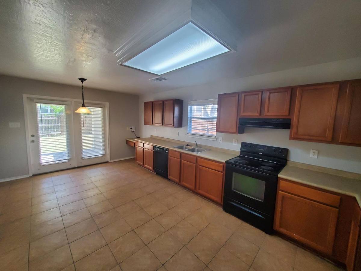 House for rent at 1411 Ambush Creek, San Antonio, TX 78245