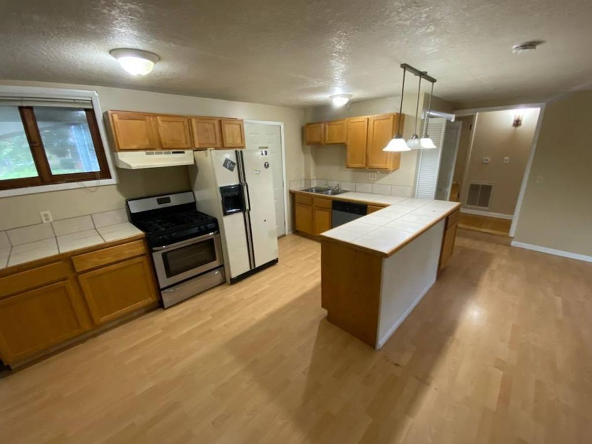 Apartment for rent at 501 S Elm St, Champaign, IL 61820