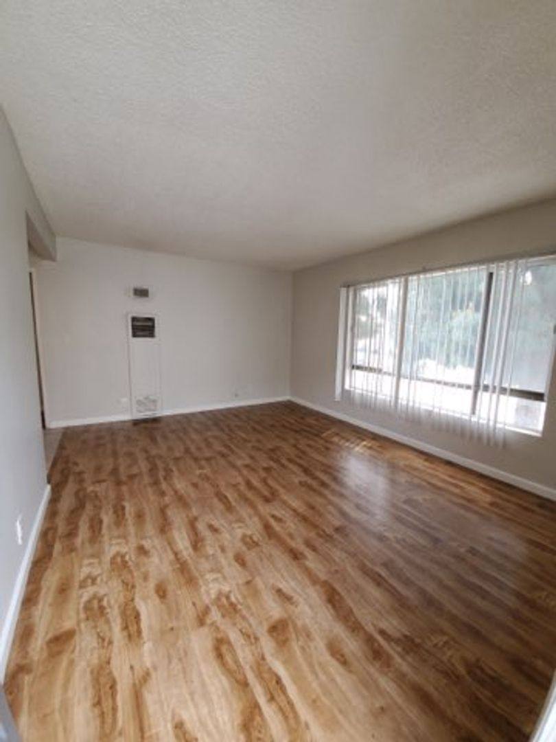 Apartment for rent at 639 E Martin Luther King Jr Blvd, Los Angeles, CA 90011