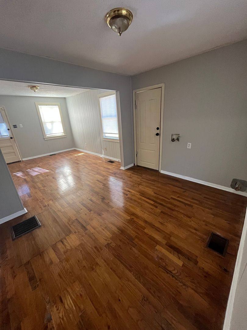 House for rent at 2206 Hillside Ave, Memphis, TN 38127