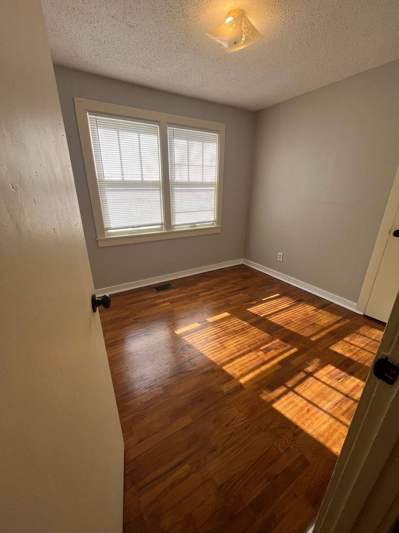 House for rent at 2206 Hillside Ave, Memphis, TN 38127