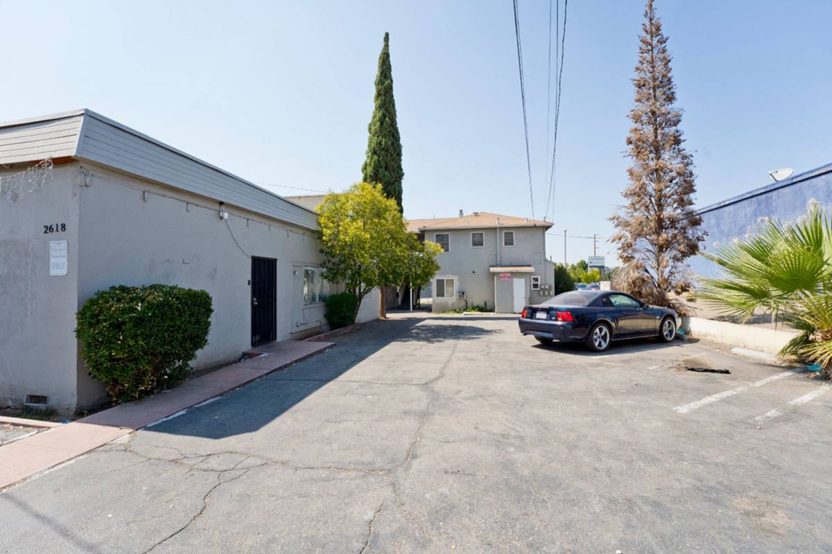 Apartment for rent at 2618 Nelson St, Bakersfield, CA 93305