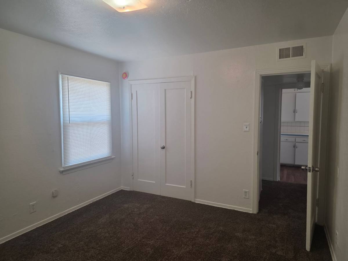 Apartment for rent at 2618 Nelson St, Bakersfield, CA 93305