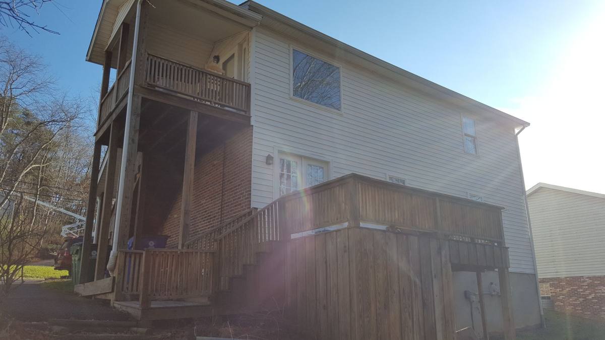 Apartment for rent at 212 214 Ellett Rd, Blacksburg, VA 24060