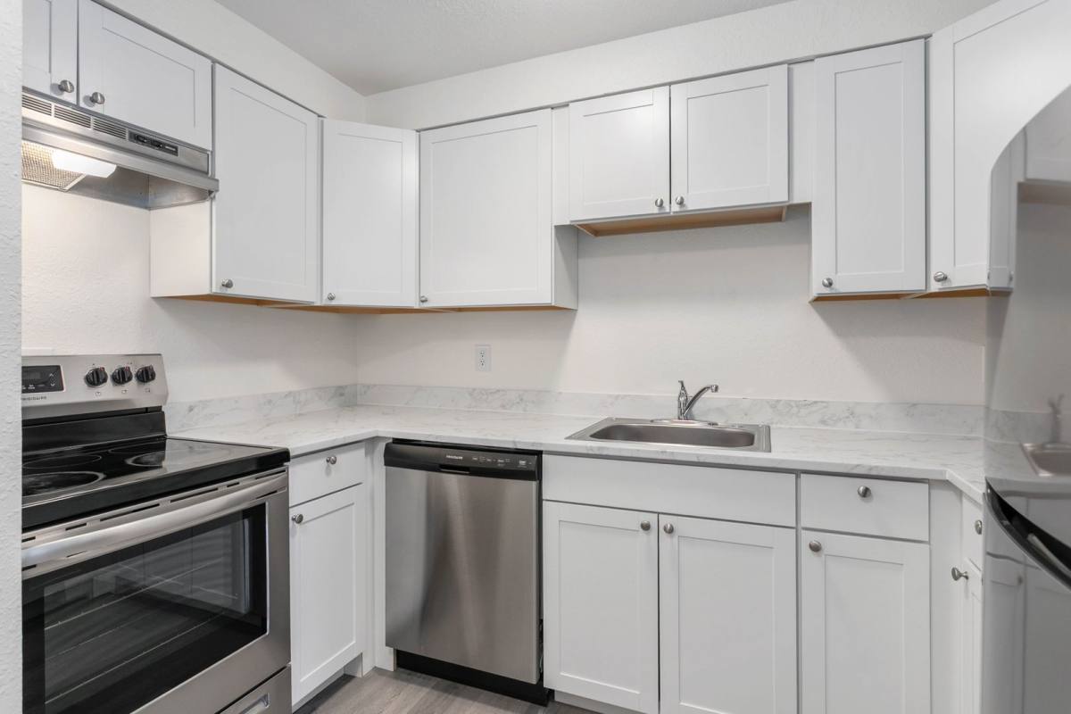 Apartment for rent at 621 32nd St, Bellingham, WA 98225
