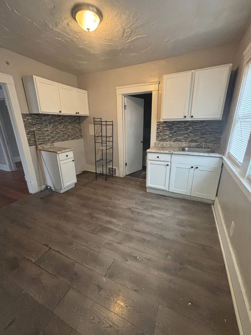 Apartment for rent at 3470 E 125 St, Cleveland, OH 44120