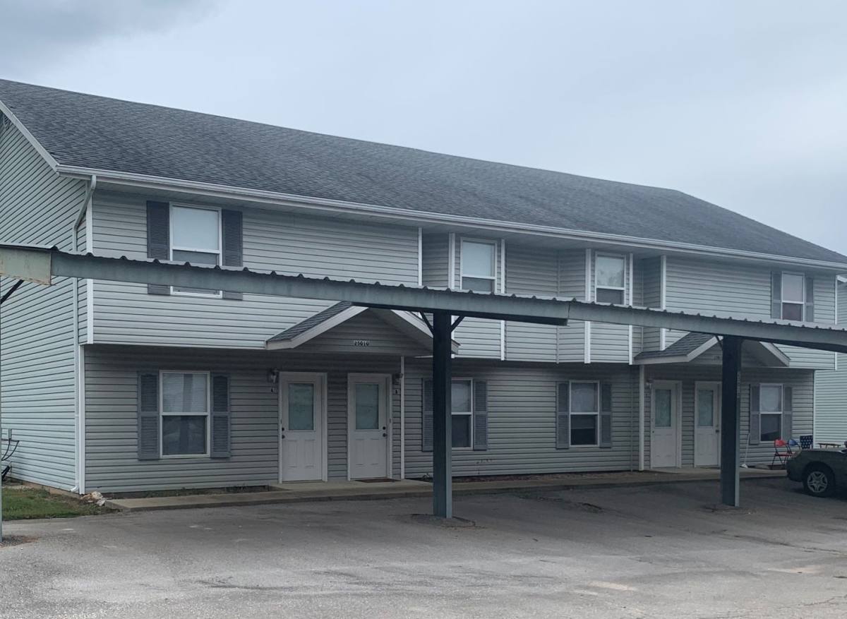 Apartment for rent at 25010 Scenic Dr, Waynesville, MO 65583