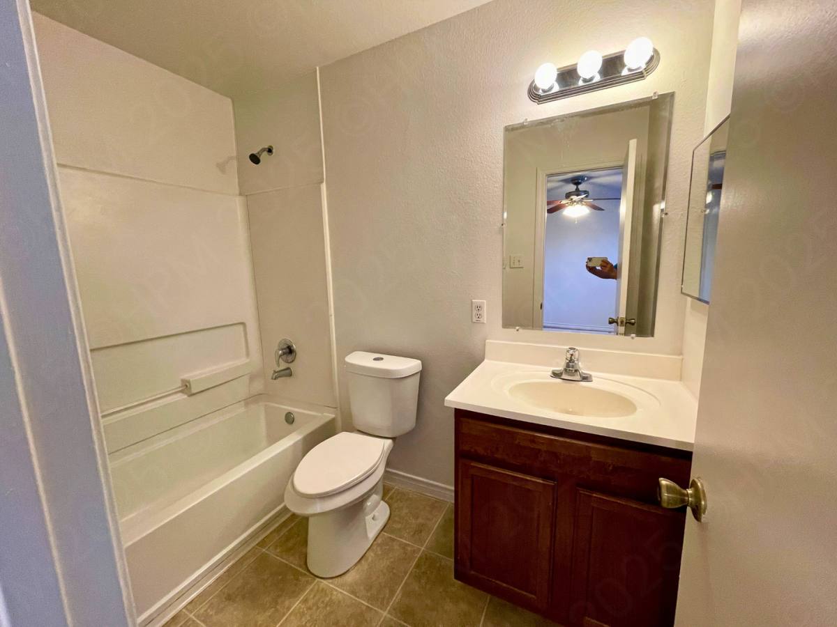 Apartment for rent at 8603 Kingsbury View, San Antonio, TX 78240