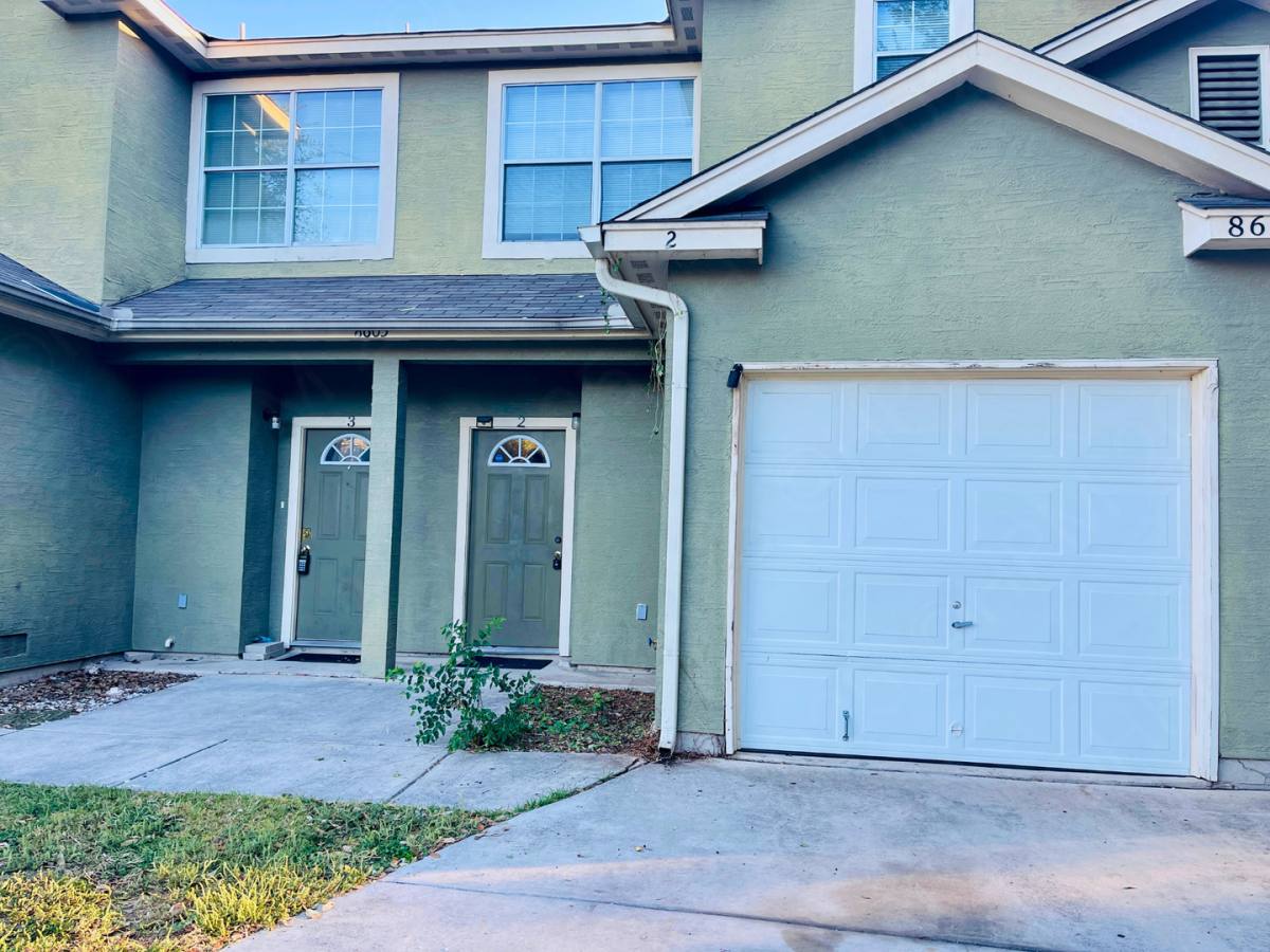 Apartment for rent at 8603 Kingsbury View, San Antonio, TX 78240