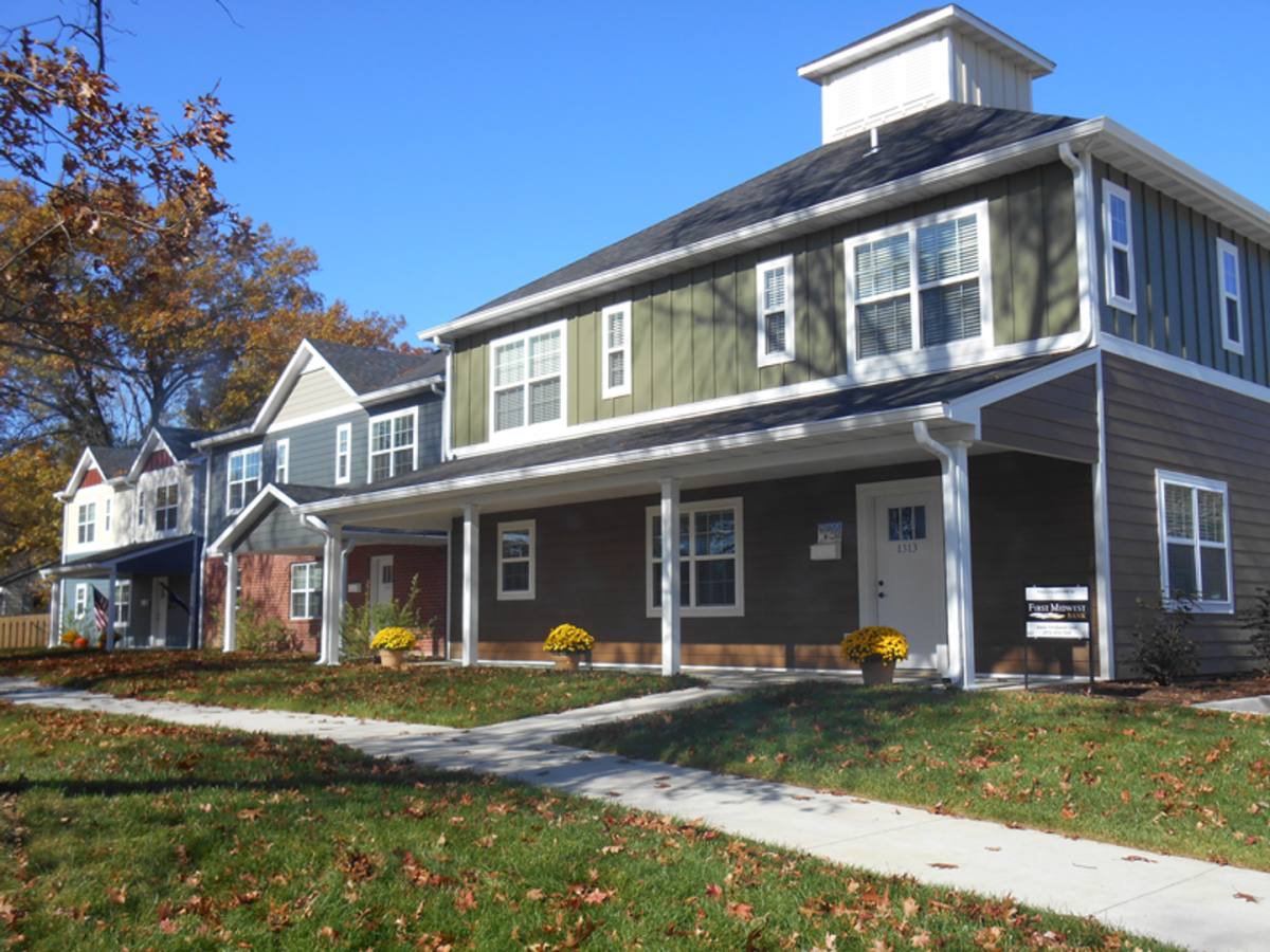 Apartment for rent at 1313 - 1343 W Broadway, Columbia, MO 65203